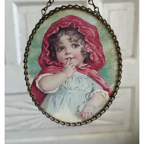 Vintage 80's Pair Victorian Girls, St Bernard Dog Brass Chain Frame Wall Decor - Picture 6 of 13